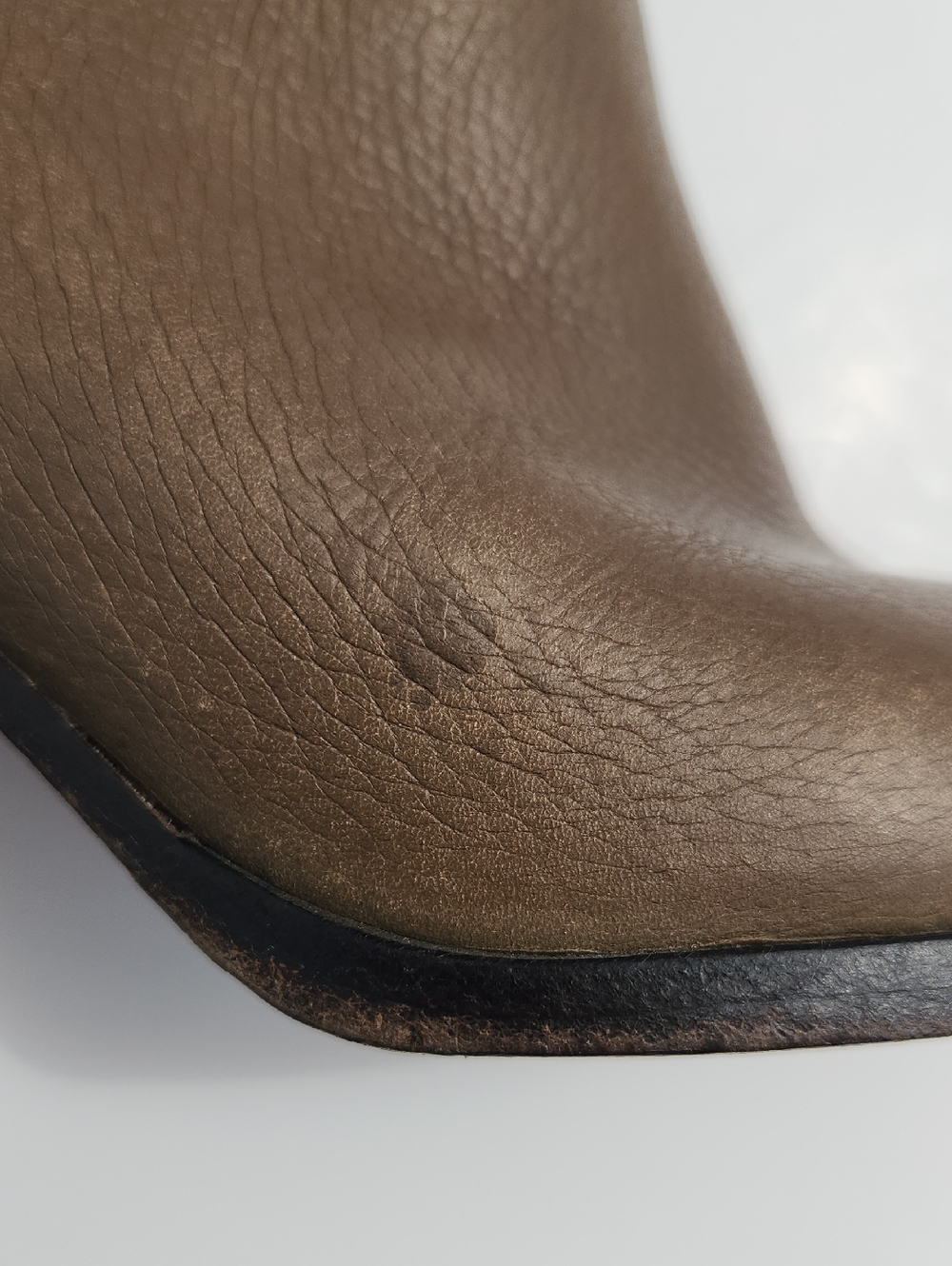 Tory Burch Junction Women's Porcini Tumbled Leather Ankle Booties Size 9 - Picture 10 of 16